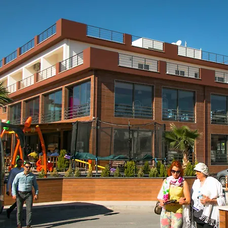 דירה Long Trikomo