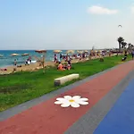 Long * Trikomo