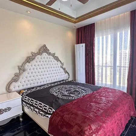 Long Apartament