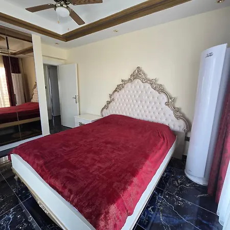 Apartament Long *