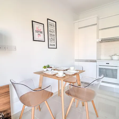 Apartament Long Trikomo